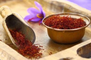 خواص دمنوش زعفران در طب سنتی